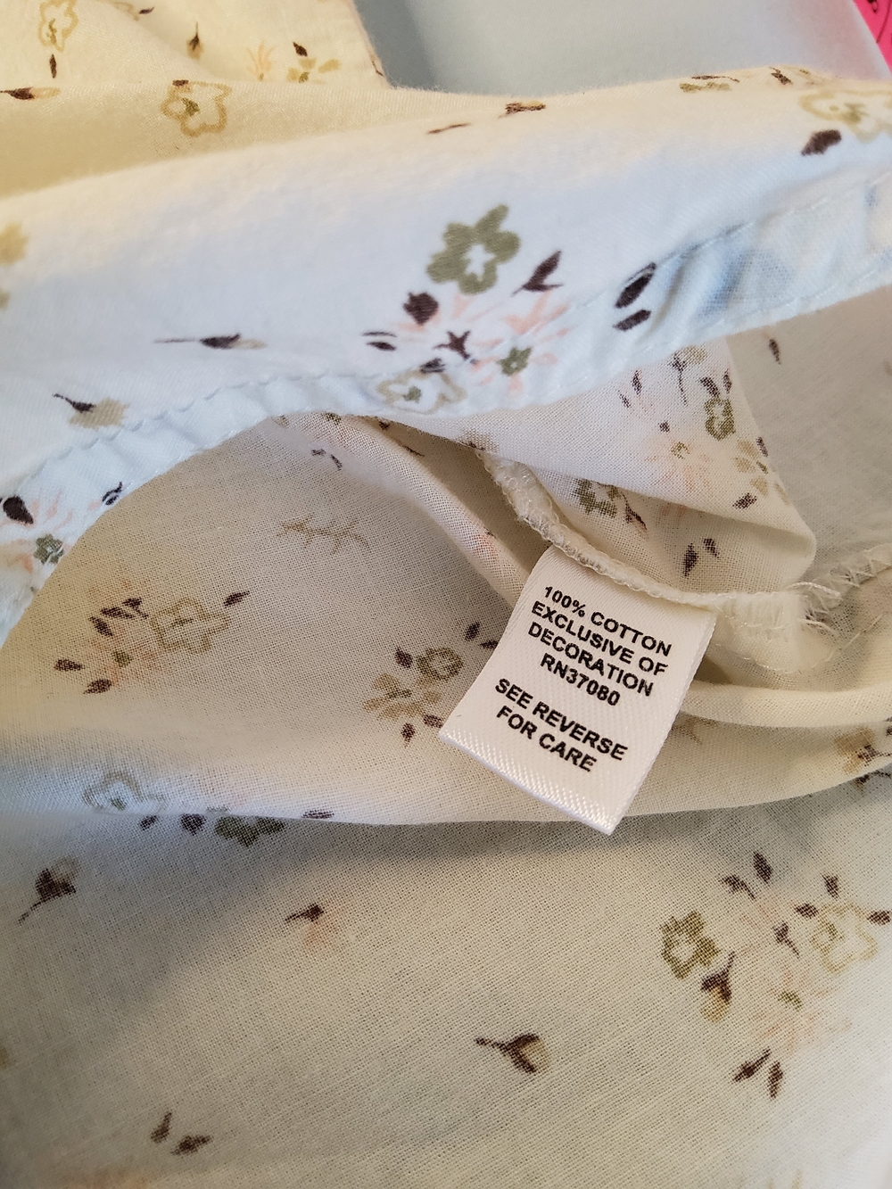 Cato Cream Floral Button-Front Short Sleeve Blouse - Picture 6 of 7